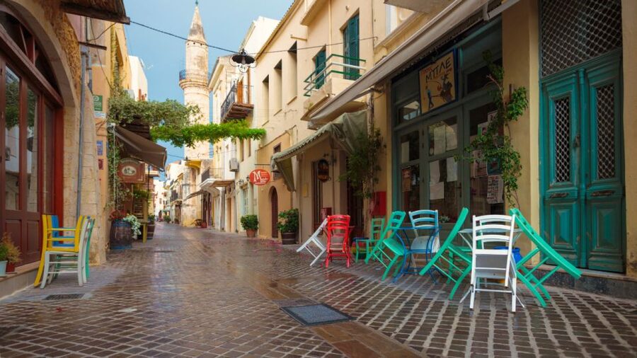 From Heraklion: Chania Town, Kournas Lake, and Rethymno Tour - Rethymno: 1 hour 30 minutes in a smaller old town
