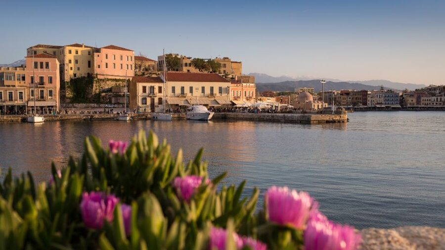 From Heraklion: Chania Town, Kournas Lake, and Rethymno Tour - Morning pickup and the long road west