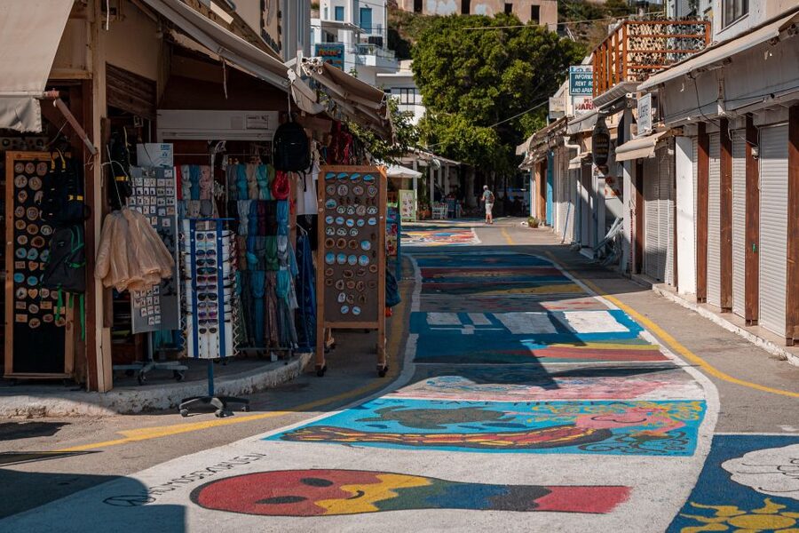 From Heraklion: Day Trip to Matala Hippie Beach and Caves - What to pack for the day