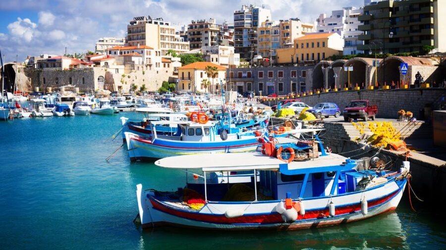 From Heraklion: Historical Center City Tour & Knossos Palace - Who will enjoy this outing most?