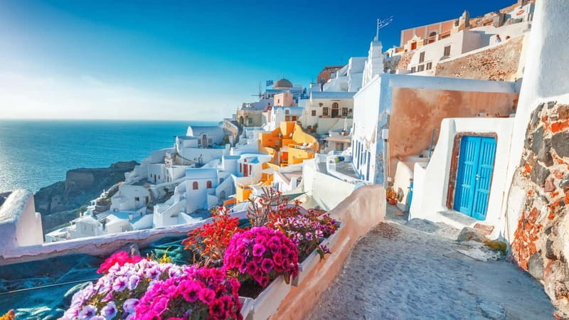 From Heraklion: Santorini Full-Day Tour by Boat - A long but useful day from Crete