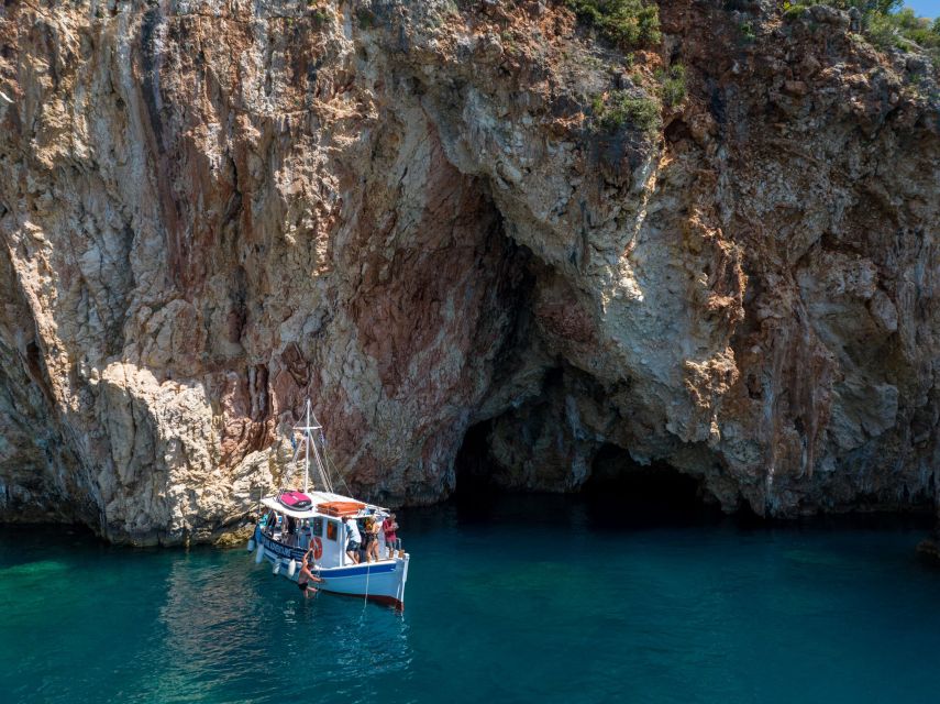 From Nidri: Marine Wildlife Cruise with Lunch and Swim Stops - A Greek BBQ lunch on the boat