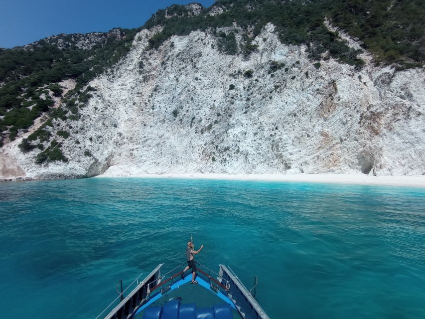 From Nydri: Boat to Kefalonia and Ithaki with Swim Stops - Meeting in Nidri and getting aboard