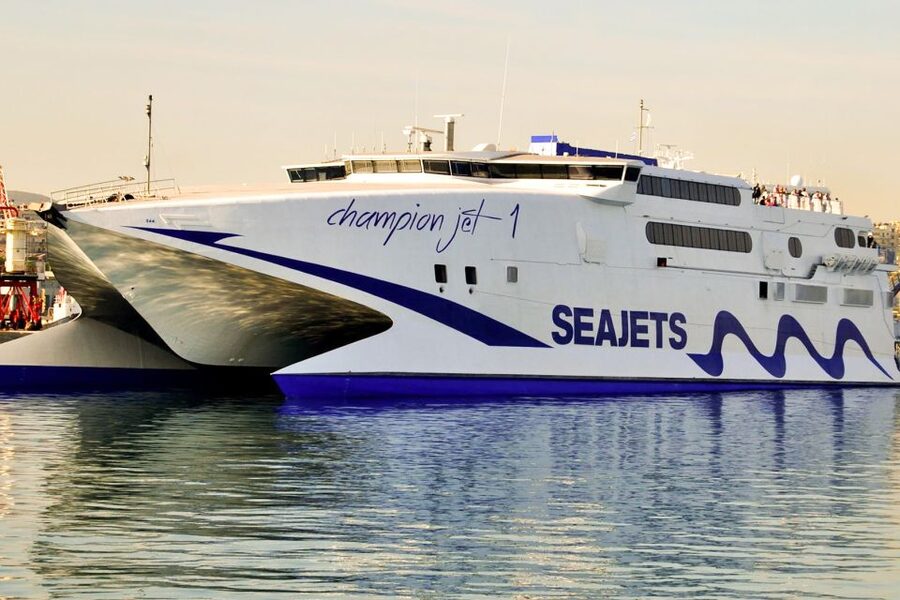 From Rethymno: Full-Day Trip to Santorini by Boat - The real appeal of a Santorini day trip