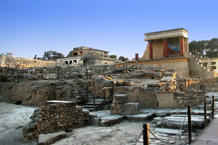 From Rethymno: Knossos Palace and Heraklion Guided Tour - What the $35 price really gets you
