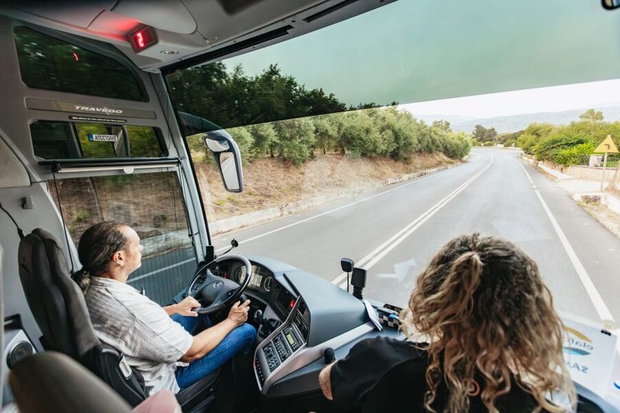 From Rethymno: Samaria Gorge Full-Day Trek, Pickup & Guide - The early pickup and drive to Omalos