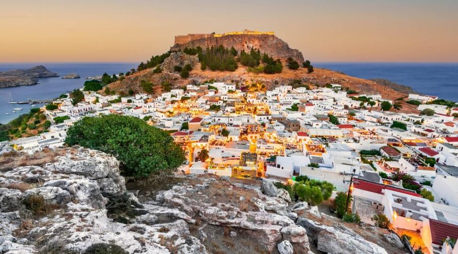 From Rhodes City: Evening Bus Trip To Lindos - Visiting the Acropolis before the gates close