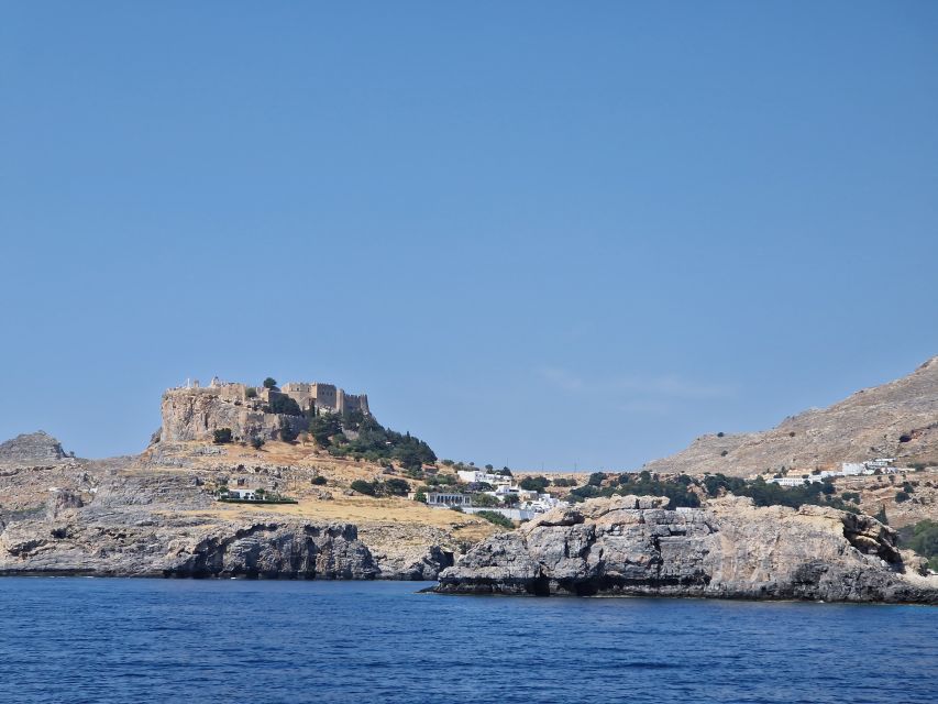 From Rhodes: Yacht Cruise to Lindos with Lunch and Drinks - A relaxed route from Rhodes to Lindos