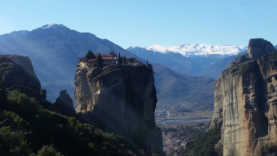 From Thessaloniki: Meteora Small Group Day Trip - Why Meteora deserves a full day from Thessaloniki