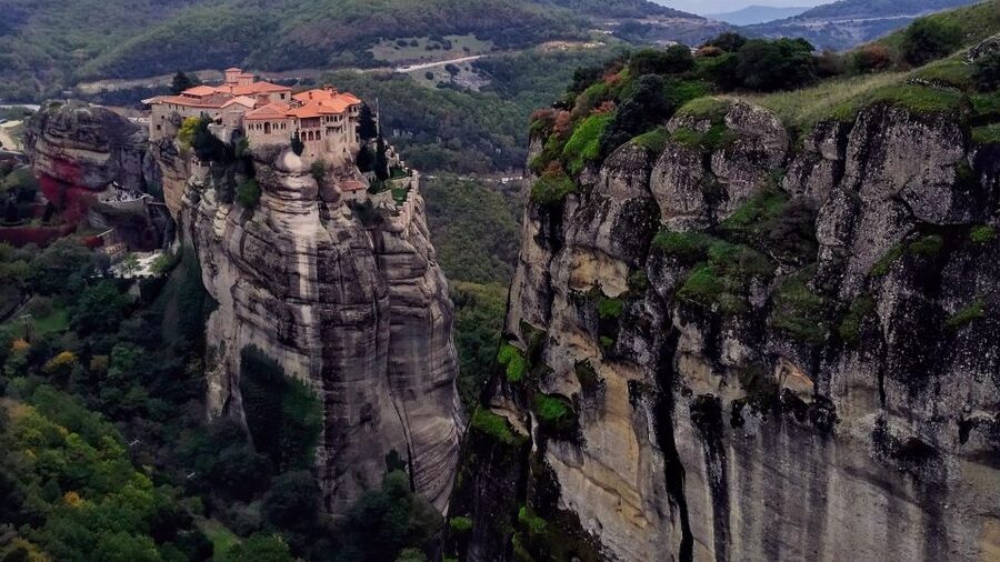 From Thessaloniki: Meteora Small Group Day Trip - Entering Gran Meteoro, the largest monastery