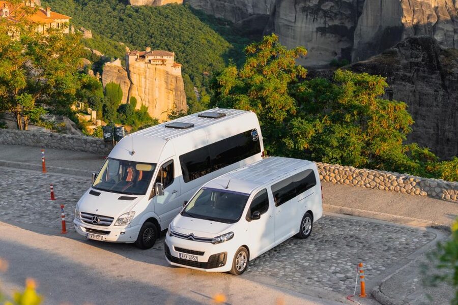 From Thessaloniki: Train Trip to Meteora & Monastery Tour - Seeing all six Meteora monasteries