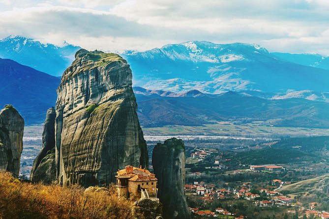 Full-Day Trip to Meteora from Thessaloniki - Visiting two monasteries with limited time