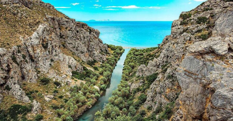 Georgioupolis: Preveli Palm Beach Day Trip by Bus and Boat - From Georgioupolis to the South Coast