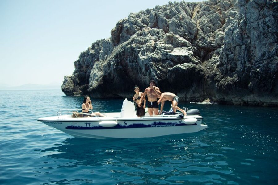 Georgioupolis: Rent a Boat Safari Sea Tour - How the sea conditions can affect your day