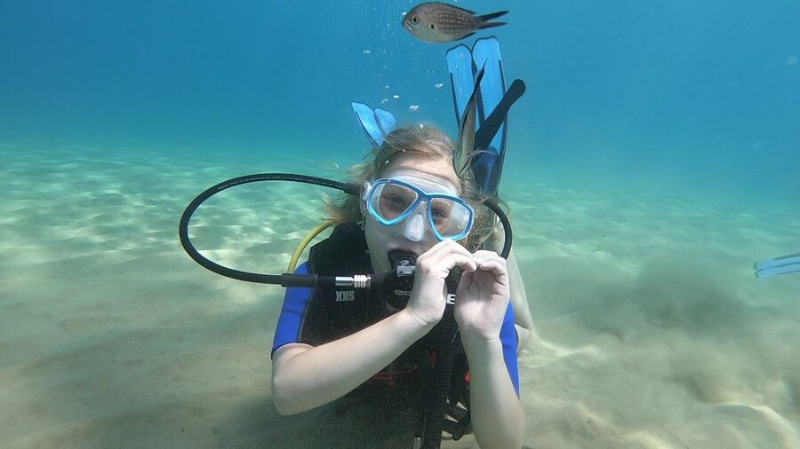 Heraklion: Beginner Scuba Diving Lesson with PADI Instructor - The 30-minute classroom introduction