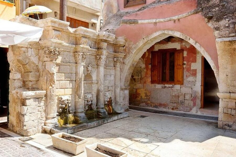 Heraklion:Day trip to Chania old Town,Kournas Lake& Rethymno - How the $37 price works for your holiday budget