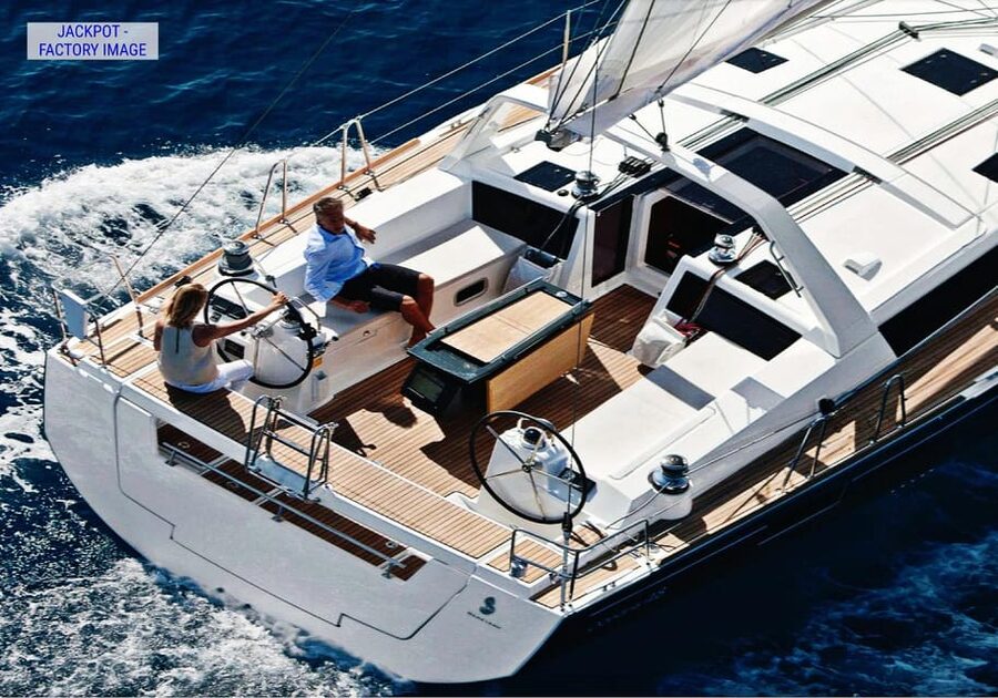 Heraklion: Dia Island Luxury Sailing Trip with Meal & Drinks - Is $68 good value?