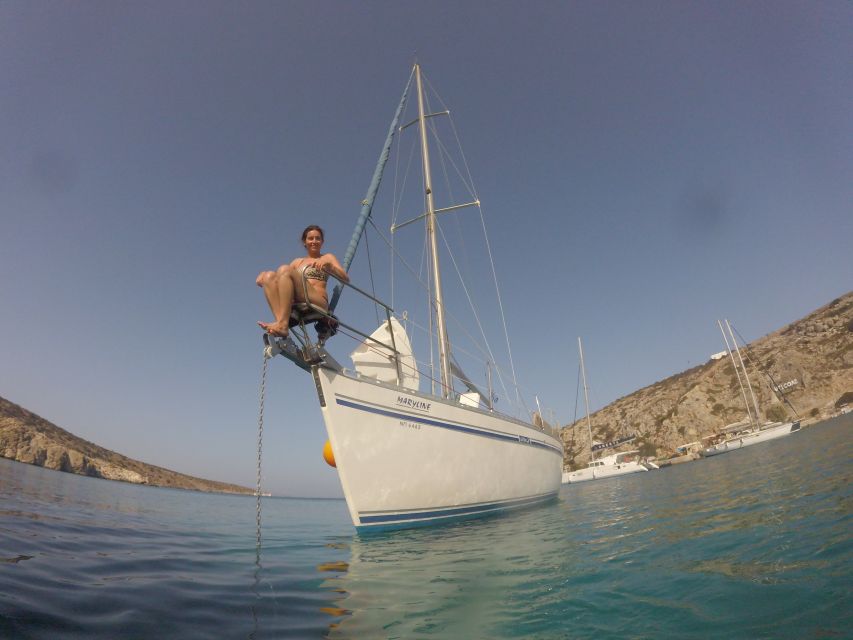 Heraklion: Dia Island Morning Sailing Trip with Snorkeling - The crew and the small-group atmosphere