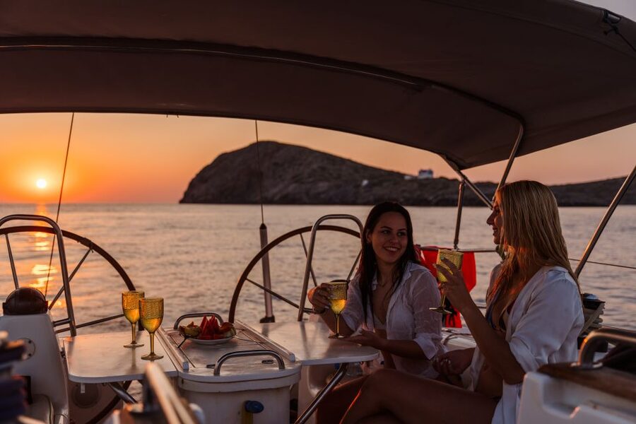 Heraklion: Dia Island Sailing Cruise with Snorkeling - Should you book the Heraklion to Dia Island cruise?