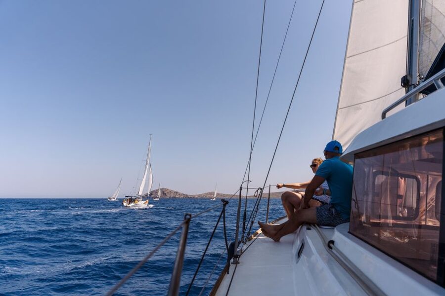 Heraklion: Dia Island Sailing Cruise with Snorkeling - Sailing out of Heraklion Old Venetian Harbor