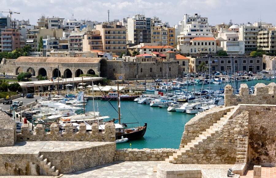 Heraklion: Food Tastings Walking Tour - Starting at Eleftherias Square