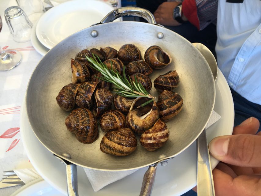 Heraklion: Food Tastings Walking Tour - Cretan olive oil and the taste of the island