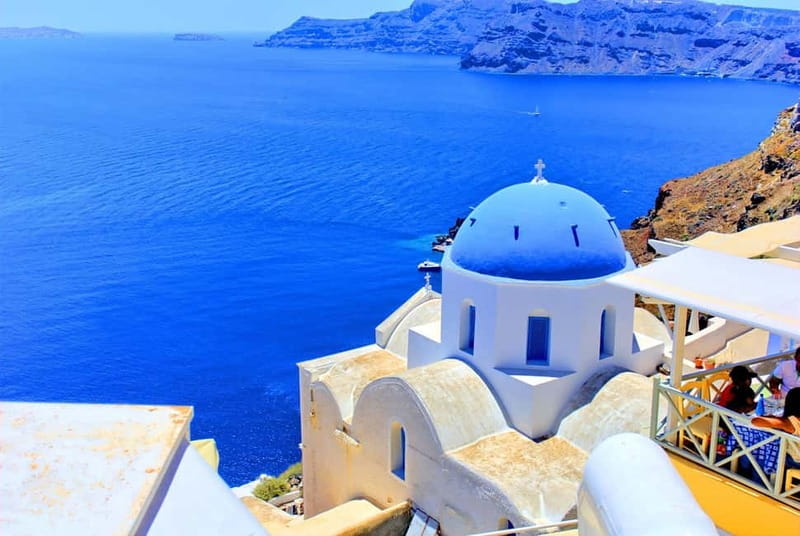 Heraklion: Guided Santorini Day Trip with Ferry Cruise - The optional volcano and hot springs cruise