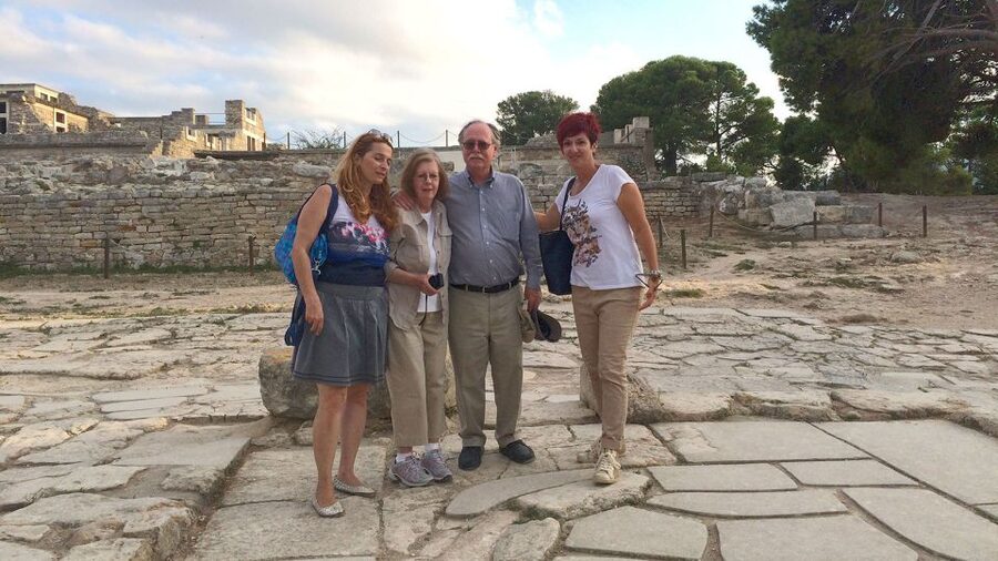 Heraklion: Knossos Private Guided Tour & Skip-the-Line Entry - Timing, heat, crowds, and what to bring