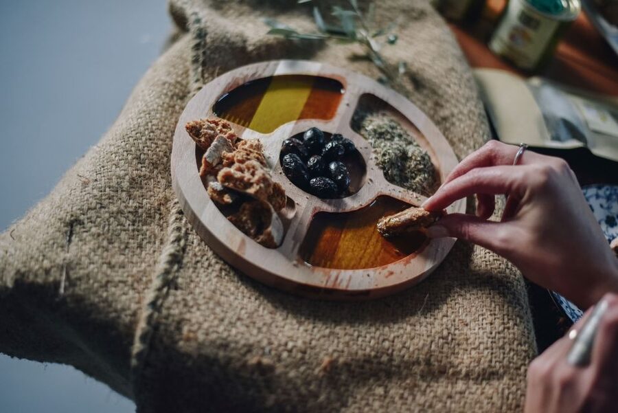 Heraklion: Olive Farm Tour with Tasting of Local Delicacies - Arriving at Kleanthi in Skalani
