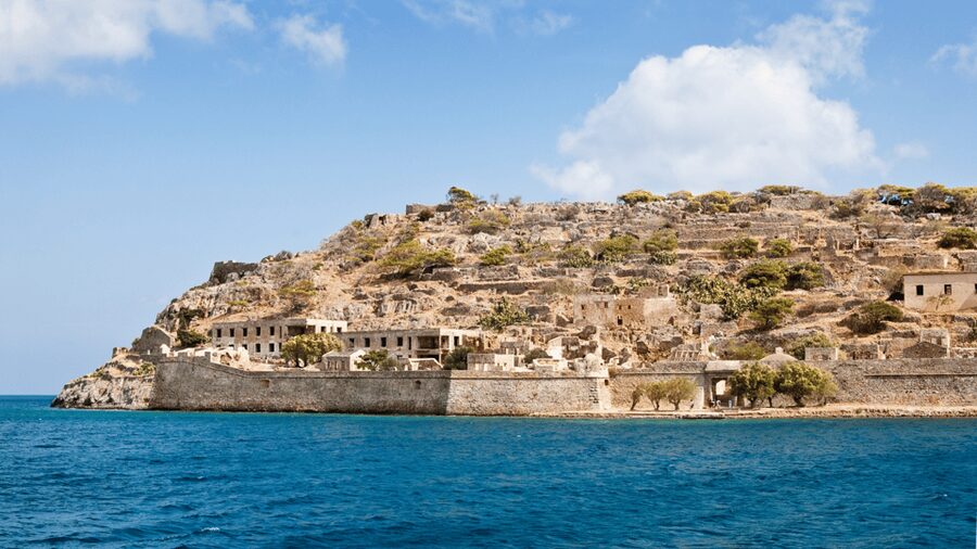 Heraklion: Spinalonga and Agios Nikolaos Cruise with Lunch - The morning bus from Heraklion