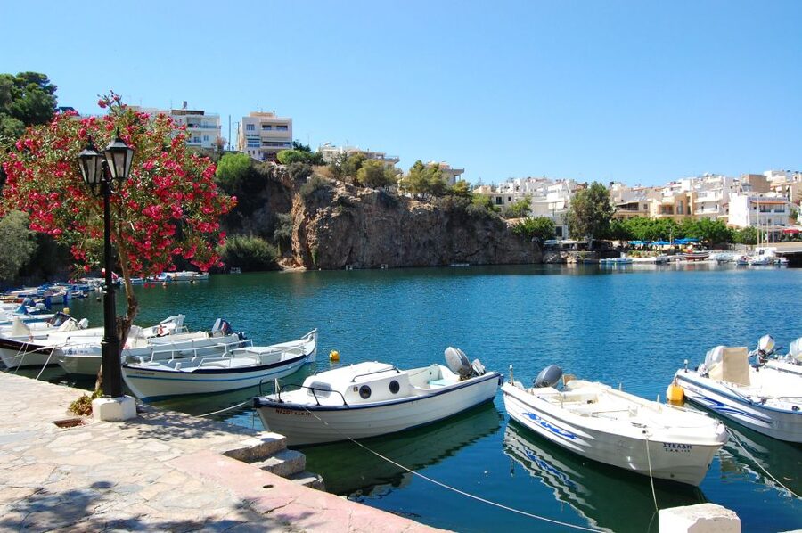 Heraklion: Spinalonga and Agios Nikolaos Cruise with Lunch - Agios Nikolaos in 90 minutes