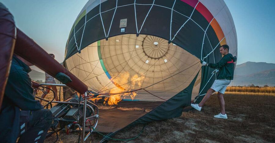 Heraklion: Sunrise Balloon Flight & Sunset Catamaran Cruise - The midday gap and the pace of the day