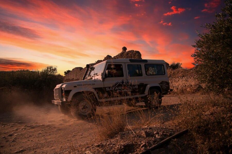 Heraklion: Sunset Safari with Dinner & Prosecco - A Cretan dinner at a local taverna