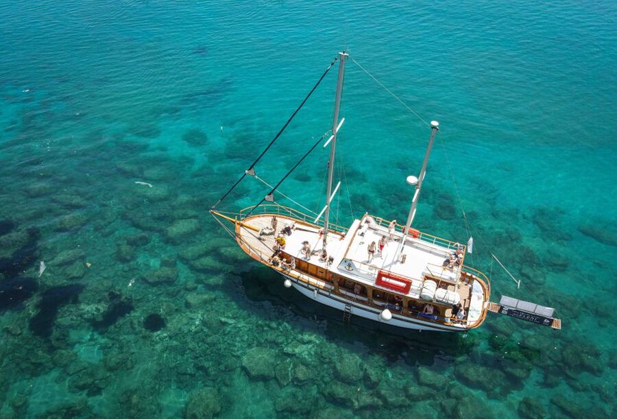 Hersonisos: Boat Cruise with Swim Stops and Lunch - Practical advice for a smoother day