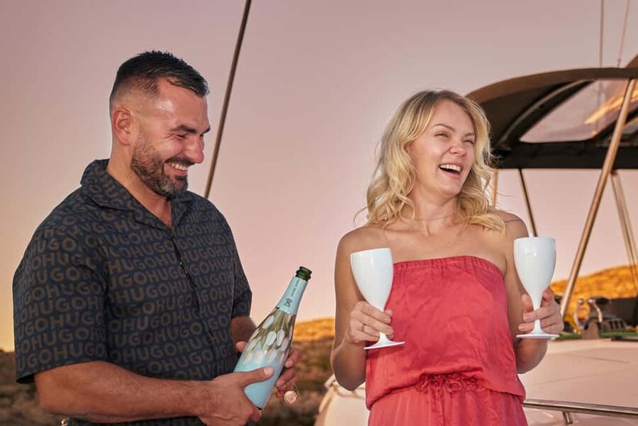 Hersonissos: Sunset Catamaran Cruise with Snacks and Drinks - Key points before you book