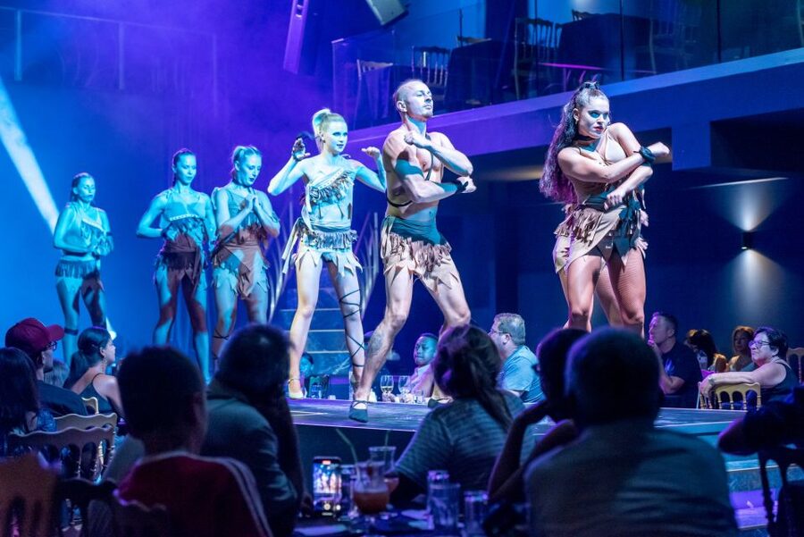 Hersonissos: Troy Dinner-Show Theatre Experience Tickets - Who should book this theatre experience?