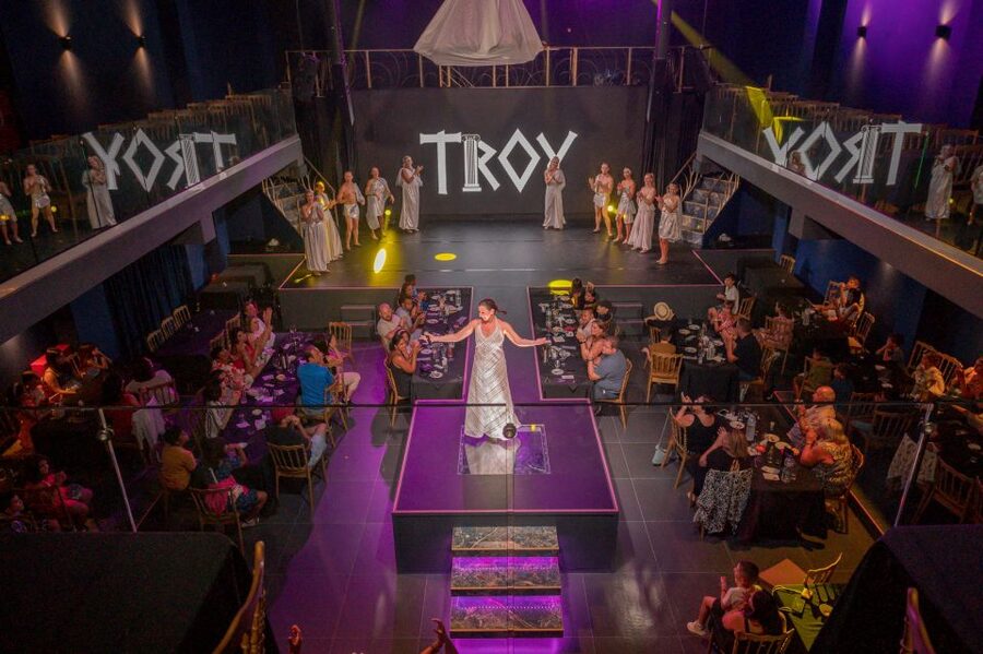 Hersonissos: Troy Dinner-Show Theatre Experience Tickets - Acrobatics, singing, and dance carry the evening