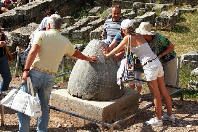 Historical Delphi One Day Tour with Arachova Stop & Expert Guide - The Delphi Archaeological Museum and its famous treasures