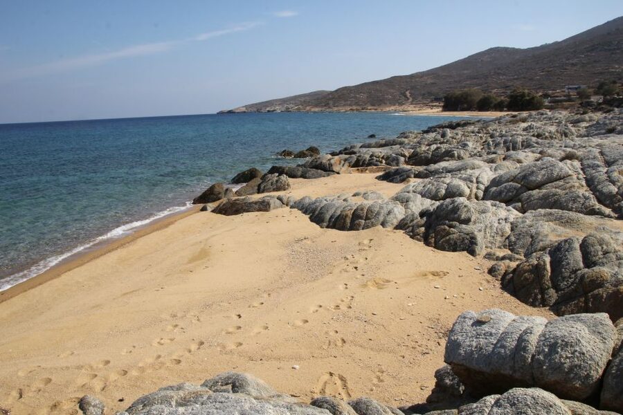 Ios Island: Speedboat Cruise from Mylopotas Beach - Mylopotas and the first coastal views