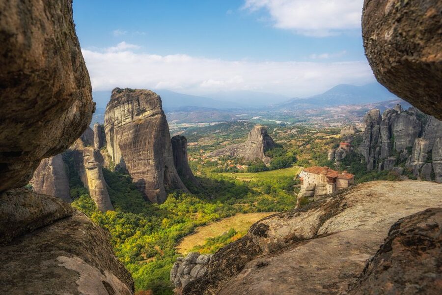Kalabaka: Meteora Monasteries Minibus Tour with Photo Stops - What makes this Meteora tour worth considering
