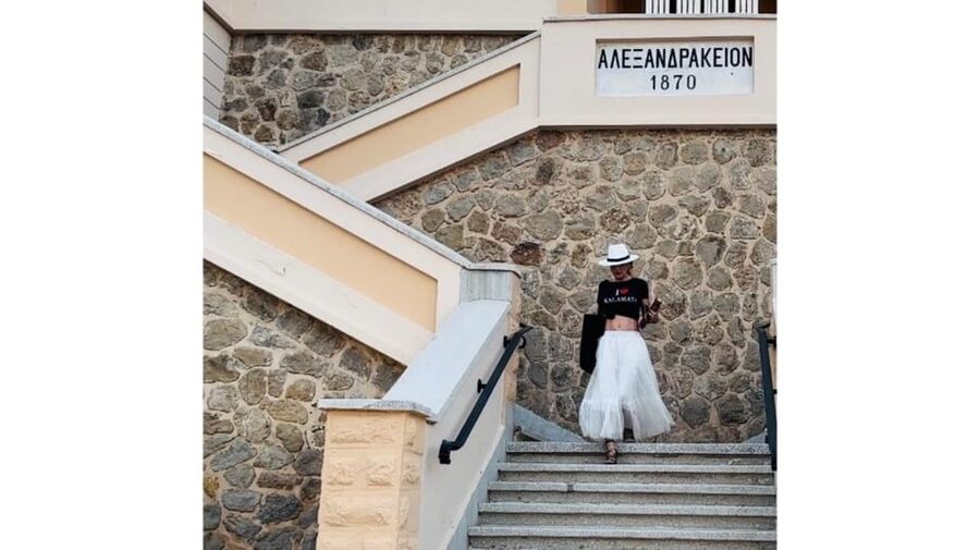 Kalamata : Historical Gossip Tour - Who will enjoy this tour most