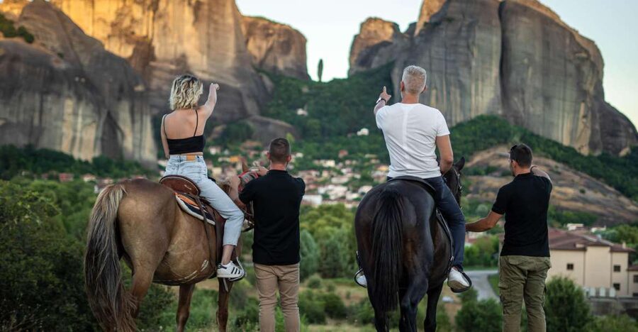 Kastraki: Meteora Sunset Horseback Riding - Key points at a glance
