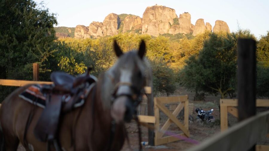 Kastraki: Meteora Sunset Horseback Riding - Practical tips for a smoother evening