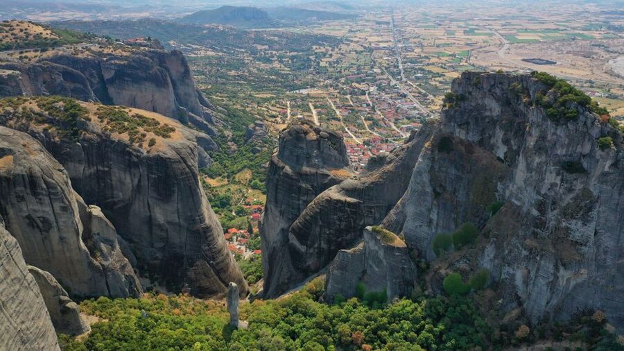Kastraki: Meteora Via Cordata Hiking Tour to the Great Saint - Why the $88 price can make sense