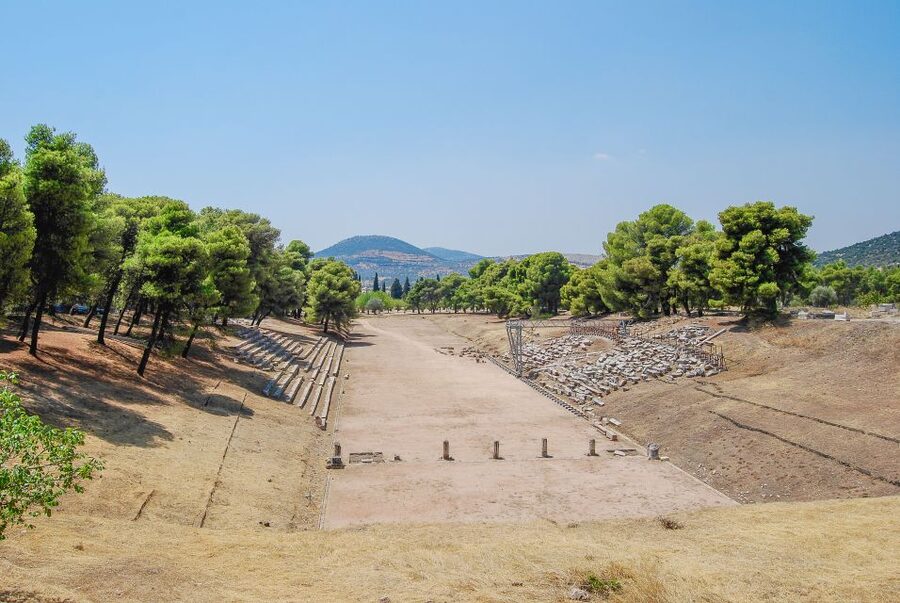 Katakolo Port: Transfer to Ancient Olympia and VR Audio Tour - Why this makes sense from a cruise ship