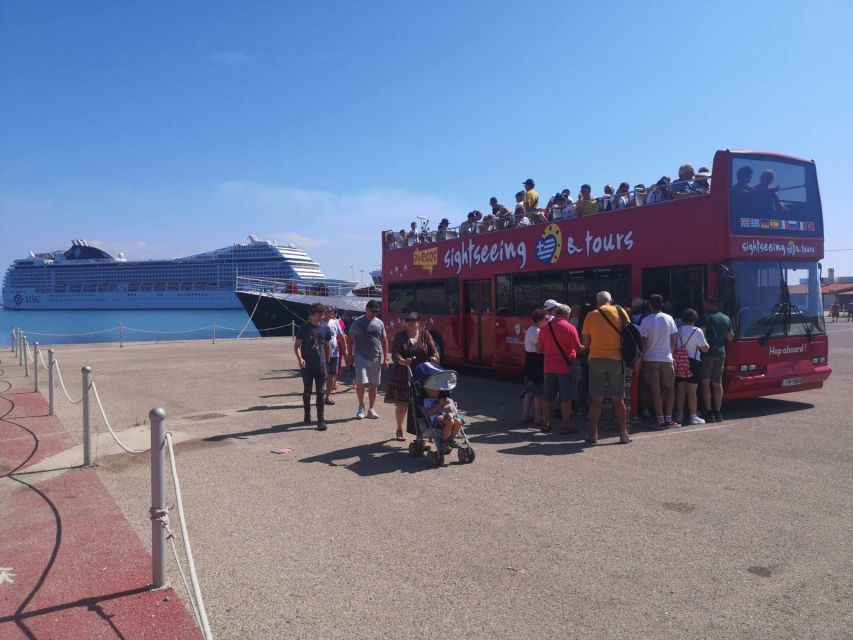 Katakolo: Pyrgos and Katakolo Hop-on Hop-off Bus Tour - What the open-top bus is really like