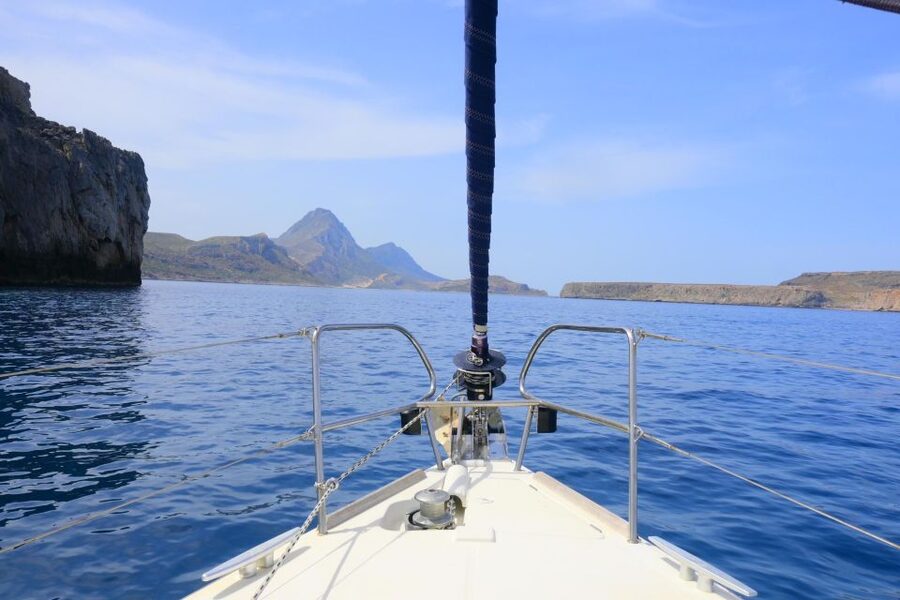 Kissamos: Balos and Gramvousa Private Sailing Trip with Meal - Key points at a glance