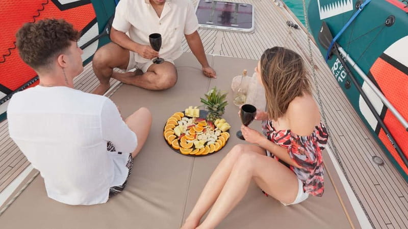 Kissamos: Balos & Gramvousa Sailing Cruise with Meal - The sail back to Kissamos