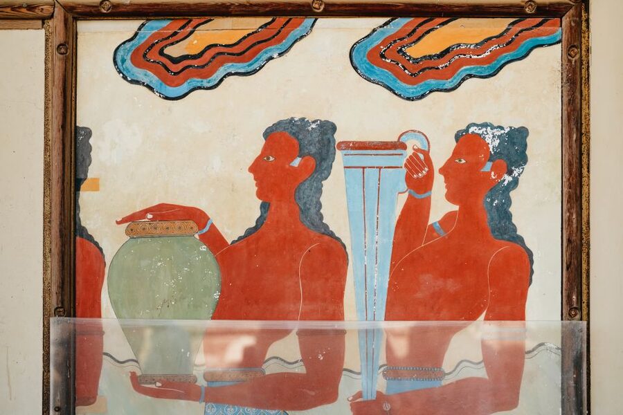 Knossos: Knossos Palace Skip-the-Line Guided Walking Tour - Walking through a 4,000-year-old palace