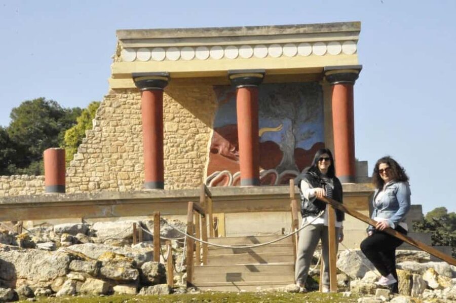 Knossos Lasithi, Villages, Land Of Zeus ând Olive Oil Tour - Omalia Olive Press: the tastiest lesson of the day